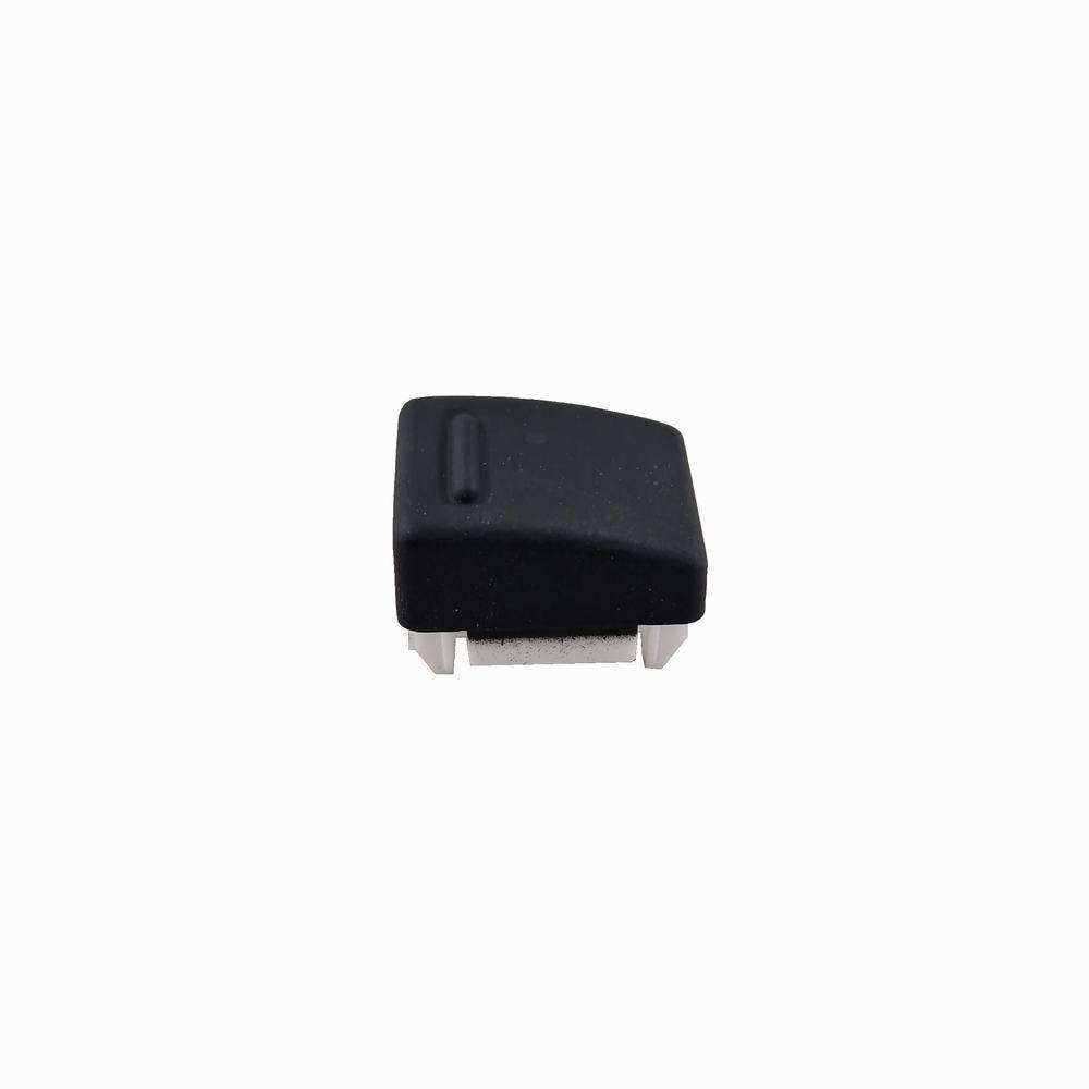 YXJ000090PMP - PLUG-BLANKING Genuine